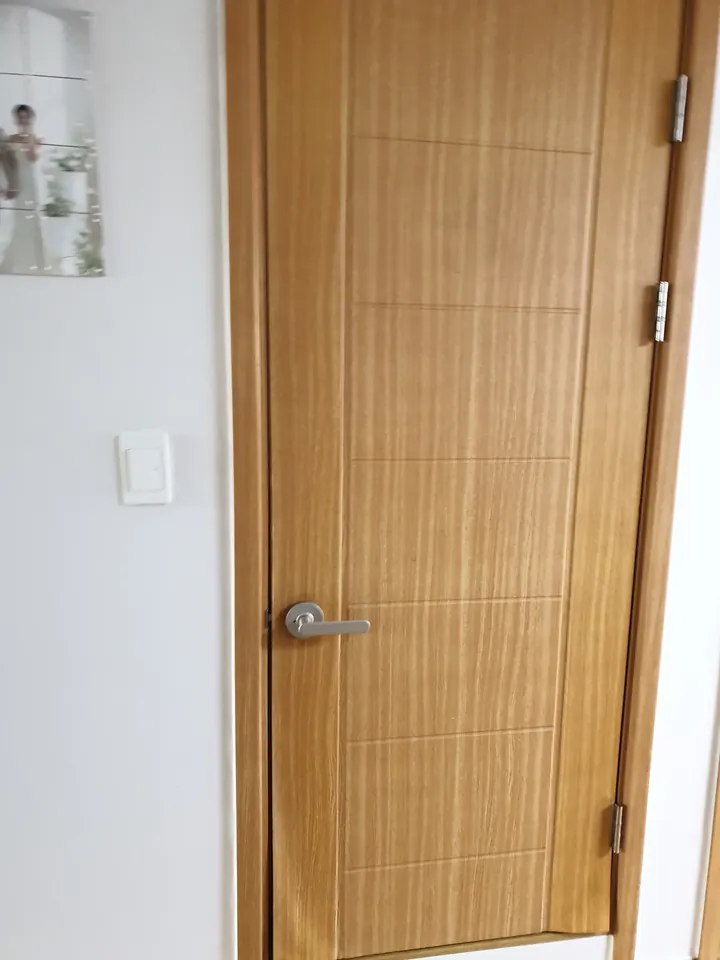 안방 문 방향 변경 시공 후 현장