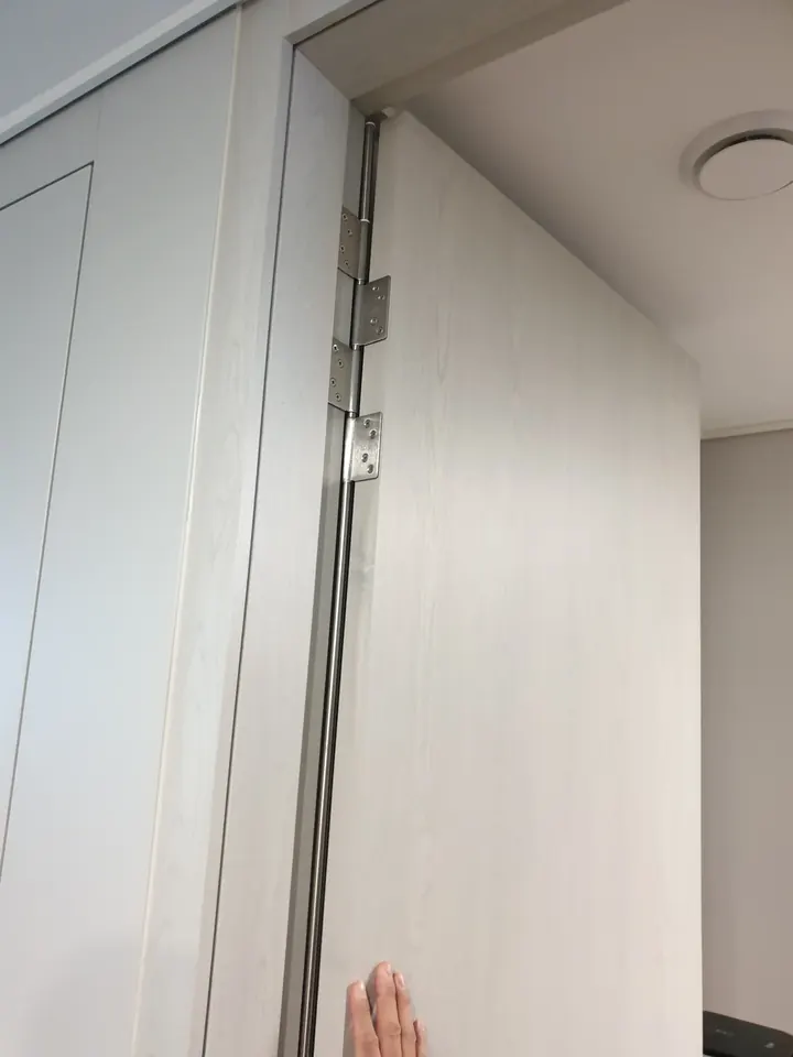 문 열림 방향 변경 시공 후 현장